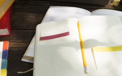 Qué debe contener la portada de mi tesis doctoral