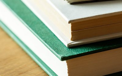 ¿Tapa dura o blanda? Qué elegir para tu TFM o tesis