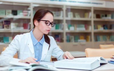 ¿Por qué conviene entregar la tesis doctoral en inglés?